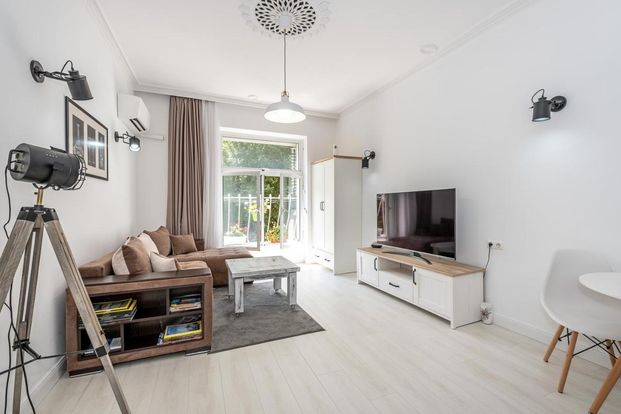 Jazz & Wine - Luxury Apartment By The Sea & Parking & Hbo & Netflix Varna Dış mekan fotoğraf