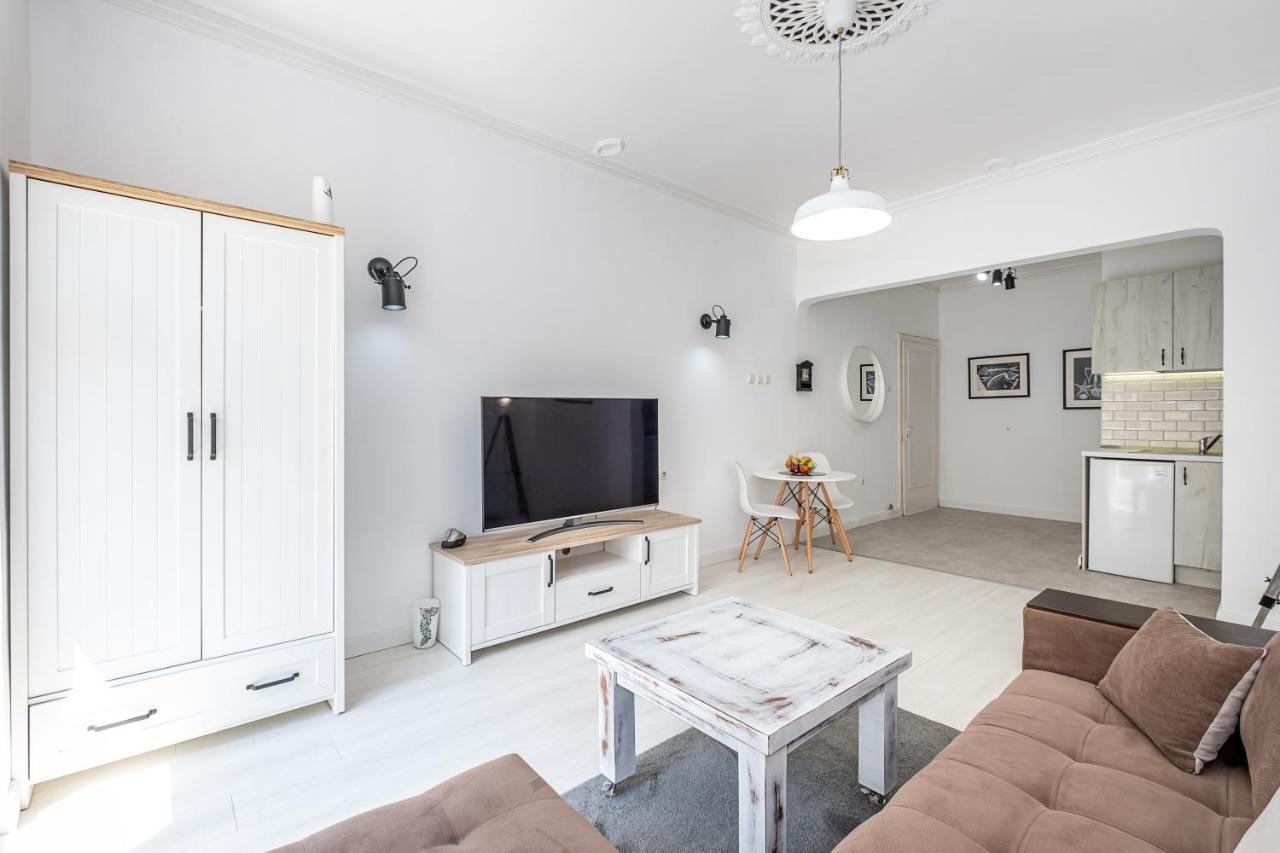 Jazz & Wine - Luxury Apartment By The Sea & Parking & Hbo & Netflix Varna Dış mekan fotoğraf