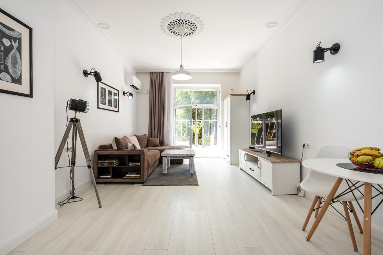 Jazz & Wine - Luxury Apartment By The Sea & Parking & Hbo & Netflix Varna Dış mekan fotoğraf