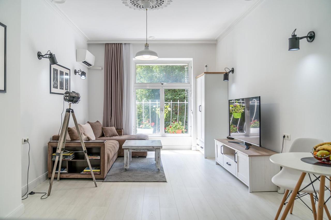 Jazz & Wine - Luxury Apartment By The Sea & Parking & Hbo & Netflix Varna Dış mekan fotoğraf